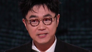 格伦鲍威尔《猎杀游戏》曝特辑 2025-11-17 近日，电影《猎杀游戏》发布全新的“动作英雄”特辑，30秒特辑中3次爆炸极具视觉冲击力！